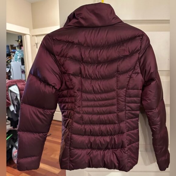 NWOT The North Face Dark Red Aconcagua Down Jacket.  Women’s size XS - Picture 2 of 4